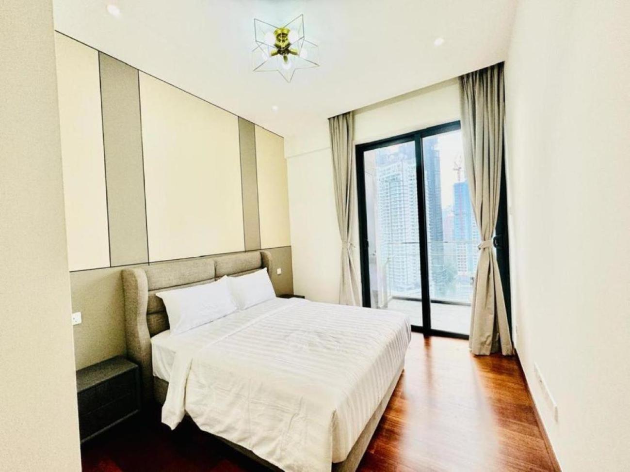 Crown Suites The Manor Klcc Kuala Lumpur City Center מראה חיצוני תמונה